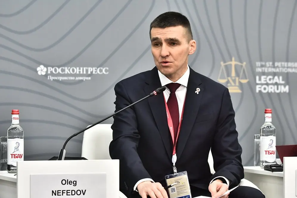 26 мая Высшая квалификационная коллегия судей рассмотрит рекомендацию судьи Верховного Суда Олега Нефедова на должность заместителя председателя Верховного Суда — председателя коллегии по гражданским делам. Нефедов известен рядом резонансных решений, в том числе признанием «международного движения ЛГБТ» и «международного движения сатанизма» экстремистскими, а также признанием юридического лица ФБК экстремистским.