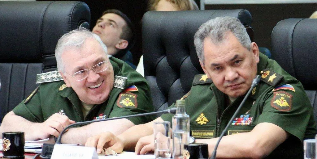 Московский суд по иску Генпрокуратуры признал незаконными активы бывшего первого замминистра обороны Руслана Цаликова и членов его семьи — в доход государства переданы деньги, недвижимость и другое имущество общей стоимостью 5,5 млрд рублей. Заседания проходили в закрытом режиме; Цаликову вменяют хищения, организацию преступного сообщества, отмывание денег и получение взятки.