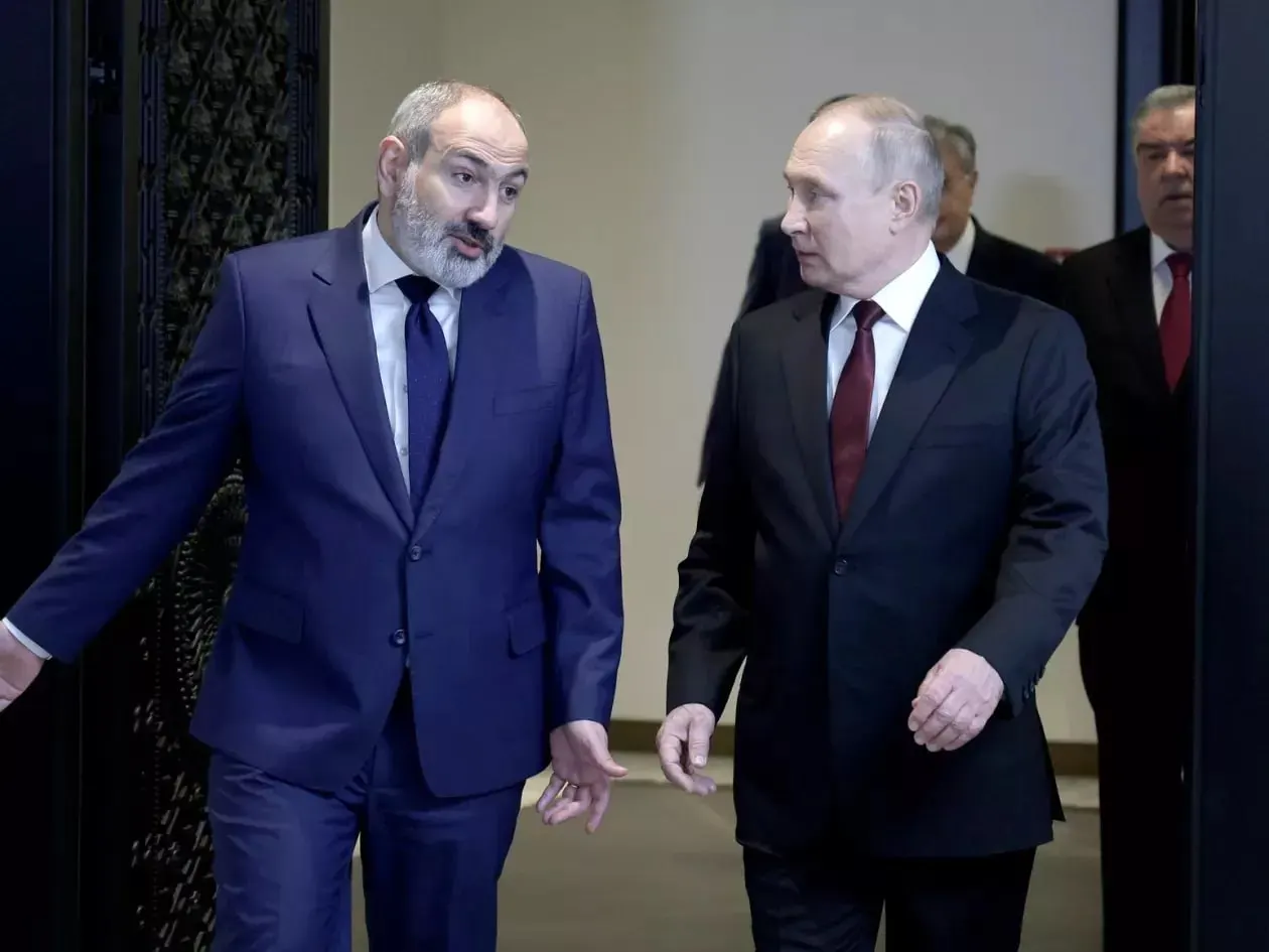 Премьер-министр Никол Пашинян заявил, что Ереван не будет вводить антироссийские санкции, но и не станет помогать их обходить.