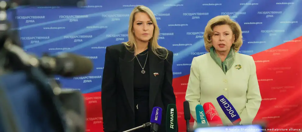 Госдума утвердила Яну Лантратову на пост уполномоченного по правам человека; она объявила приоритетами помощь участникам боевых действий и их семьям, а правозащитники встретили назначение скептически.