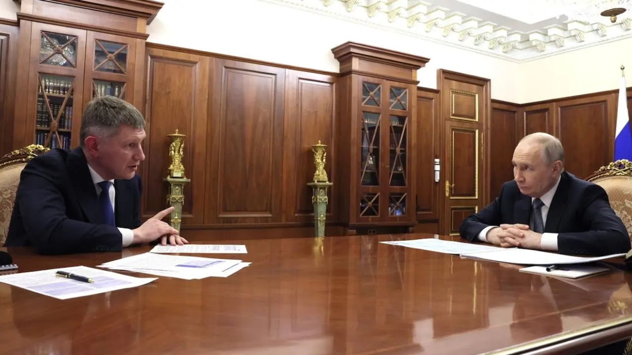 Министр экономического развития заявил, что экономика России растёт быстрее американской несмотря на санкции. При этом по ВВП на душу населения страна остаётся далеко позади США, указывает МВФ.