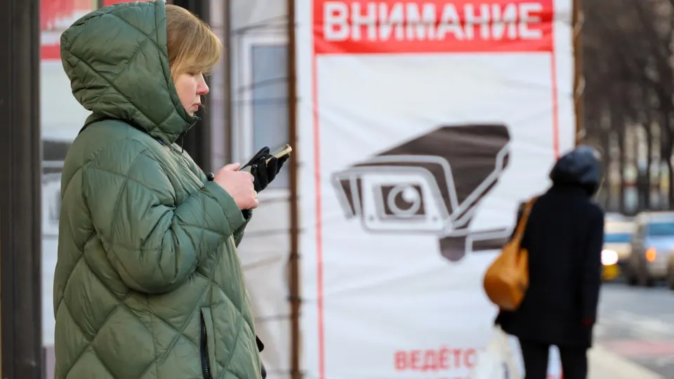 Госмессенджер, который внедряется властями, начал без согласия пользователей удалять из чатов сообщения со ссылками на ключи для VPN. Повторная отправка приводит к отключению аккаунта, а вход с включённым VPN блокируется.