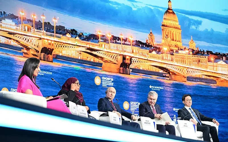 Премьер-министр согласился с предложением Валентины Матвиенко минимизировать проведение форумов, которые требуют бюджетных средств и не дают ощутимого результата.