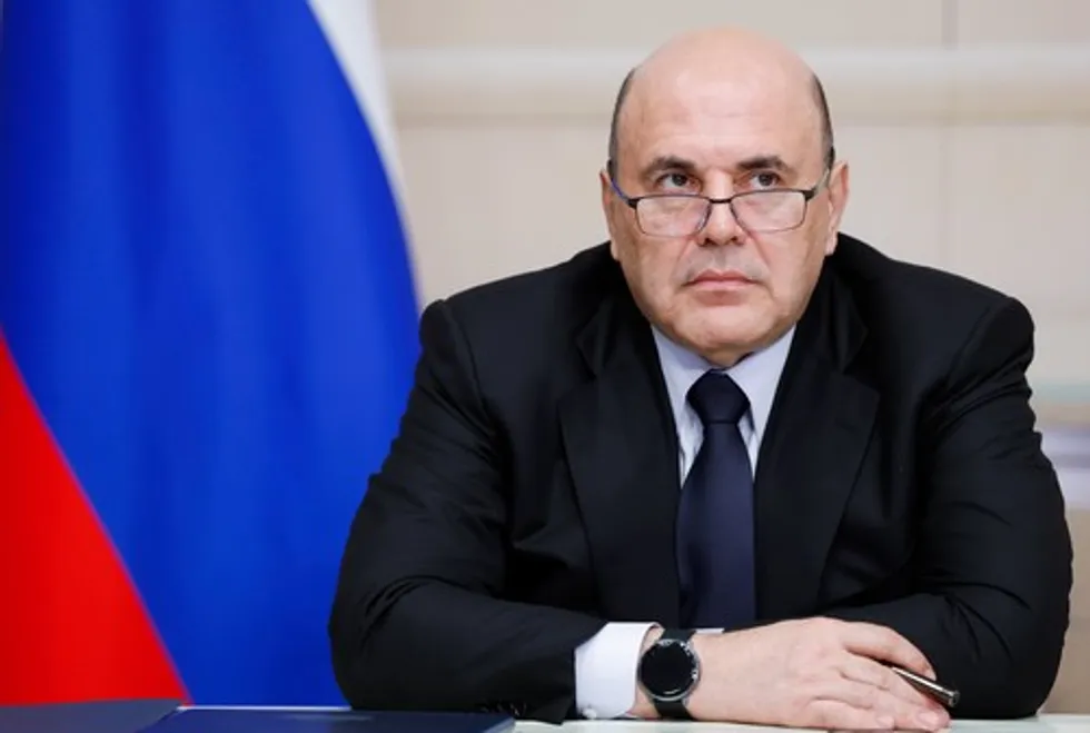 По анализу утечек, у сестры премьер‑министра в 2022 году на депозите в Газпромбанке оказалось около 12 млрд рублей; официальные доходы не объясняют происхождение таких средств. В расследовании также прослеживаются связи с бывшим мужем, зарубежным бизнесом и операциями в Европе.