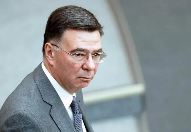 Заместитель министра иностранных дел Александр Панкин на Петербургском международном экономическом форуме заявил, что российская экономика показала живучесть и не может быть сведена к роли «бензоколонки».