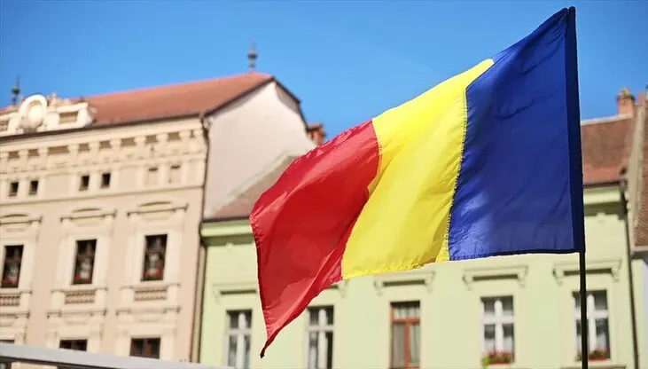 Бухарест потребовал выезда дипломата после того, как румынские силы сбили три беспилотника; дипработнику предъявили обломки одного из аппаратов, посол отозван для консультаций.