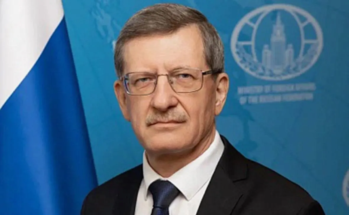 По указу президента Андрей Подъёлышев освобождён от должности посла в Нигерии и назначен послом в КНДР.