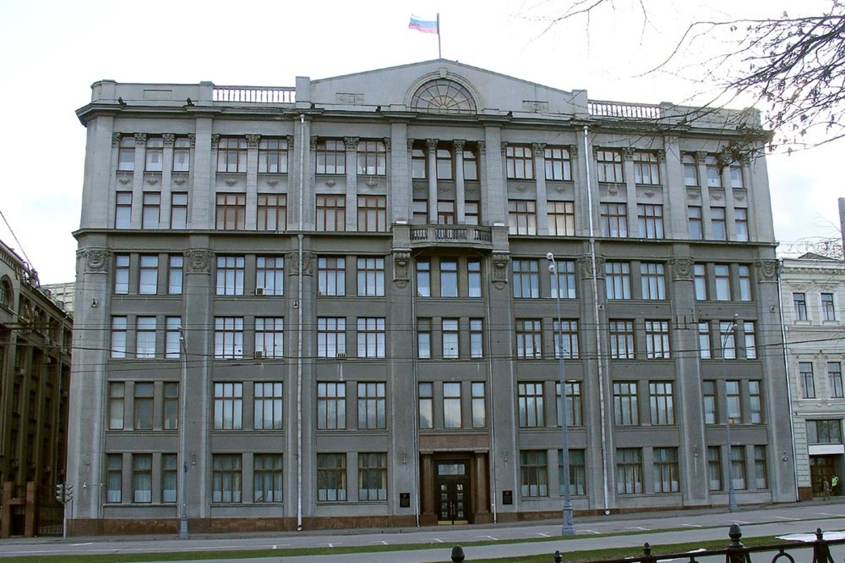По поручению АП крупным прокремлёвским медиа велено ограничить публикации с кадрами последствий украинских атак по российским территориям и уделять больше эфирного времени показу удачных ударов российских войск.