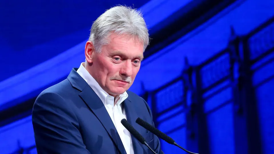Пресс-секретарь сообщил, что Путин не отдаст приказ атаковать Украину в день голосования. Также обсуждаются возможности проведения выборов при прекращении огня и реакции западных аналитиков.